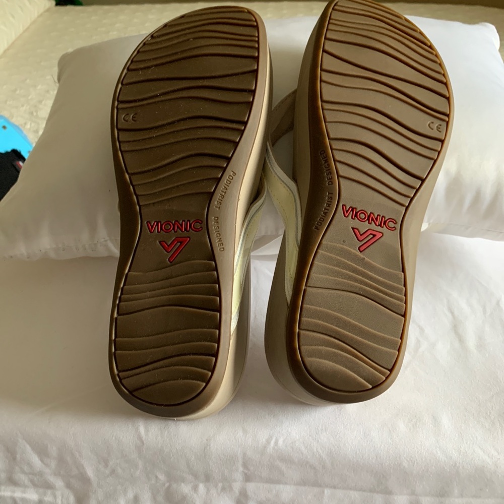 Flip flops